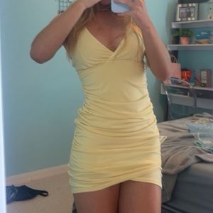 Lucy in the Sky Holly Ruched Cross-Back Dress in Light Yellow- Small homecoming
